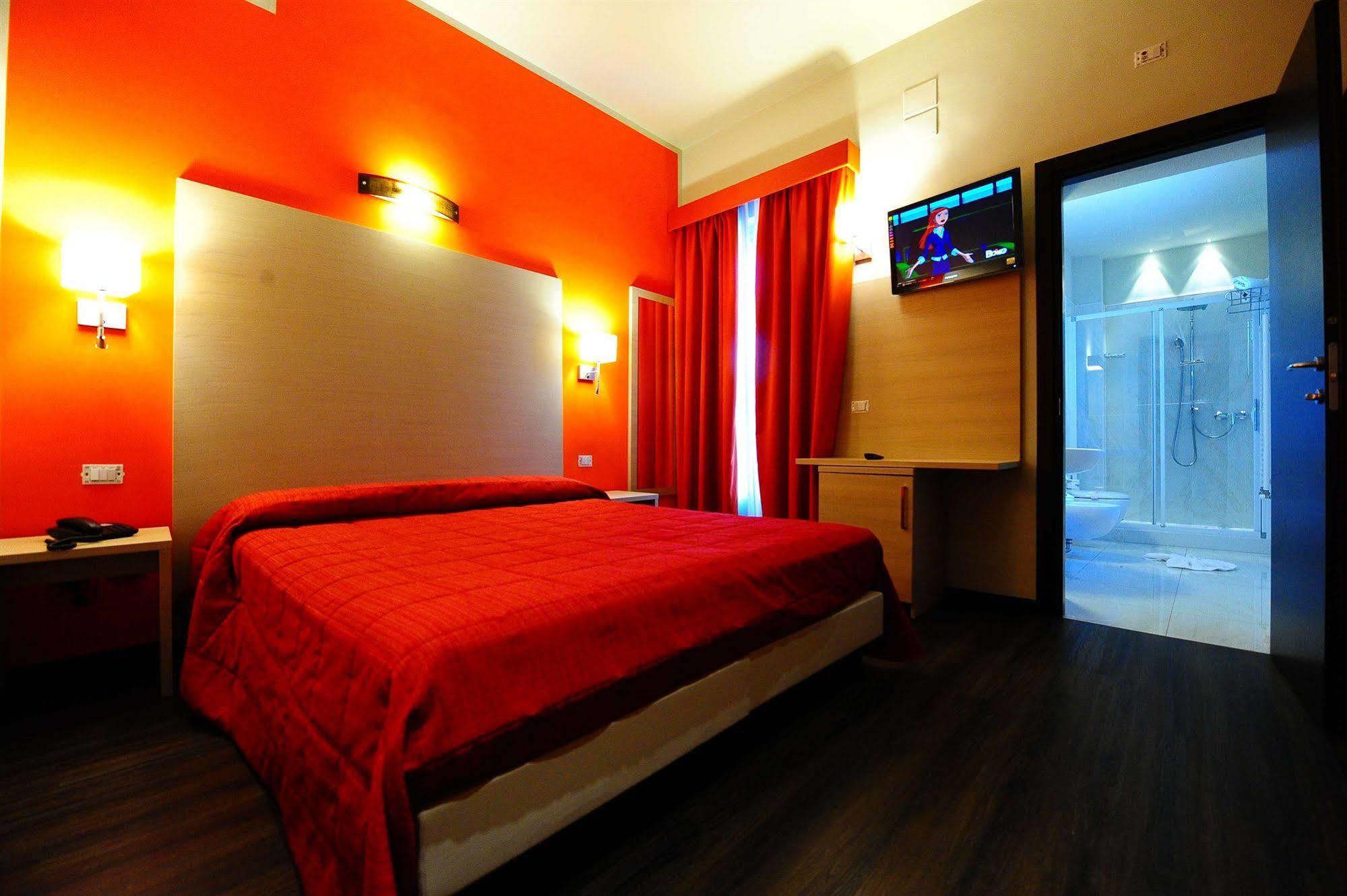 Maiorano Boutique Hotel Манфредония Экстерьер фото